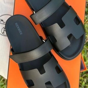 Hermes Chypre black 9.5